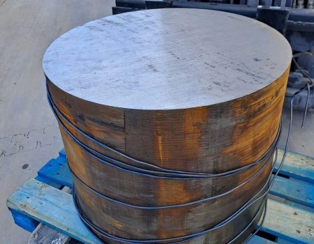 Redondo macizo de acero en medida 800mm